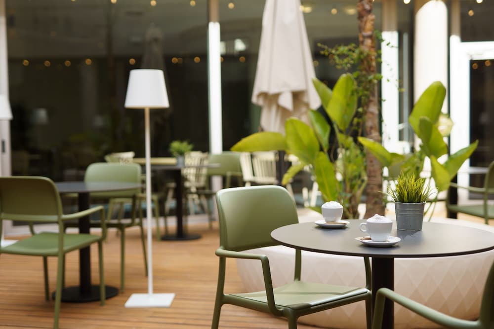 Casa Lit Barcelona — Restaurant & bars in Barcelona, Catalonia