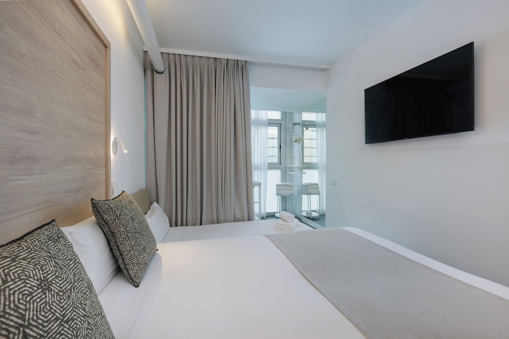 Casa Lit Barcelona — Hotel rooms in Barcelona, Catalonia