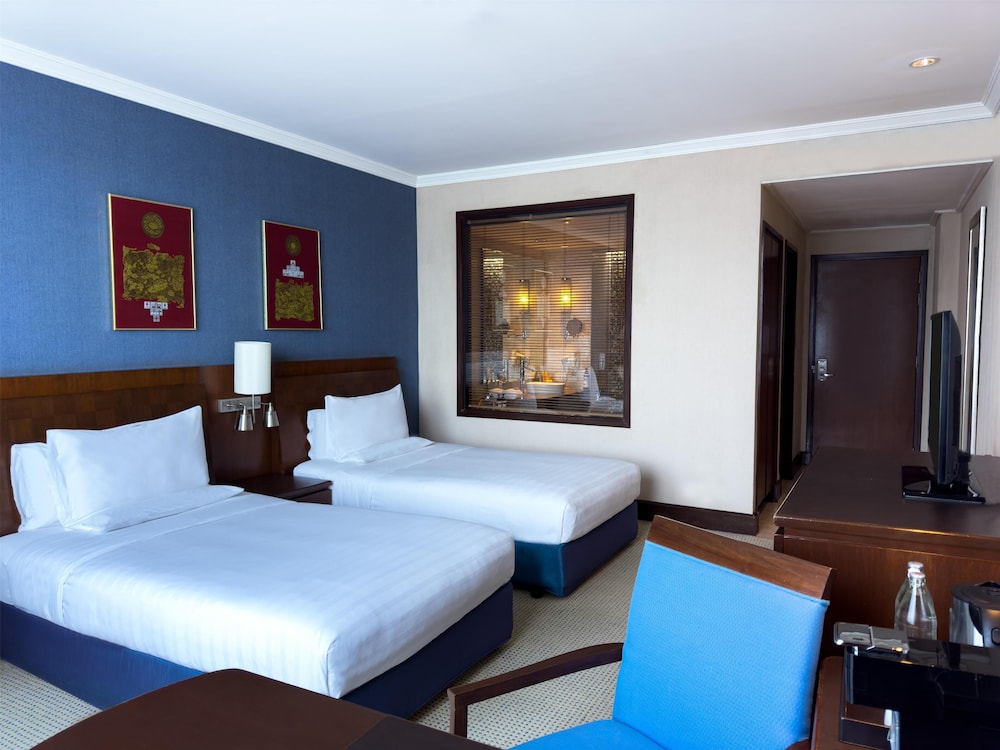 Hyatt Regency Bangkok Suvarnabhumi Airport — Hotel rooms in Bang Khlo, Bangkok
