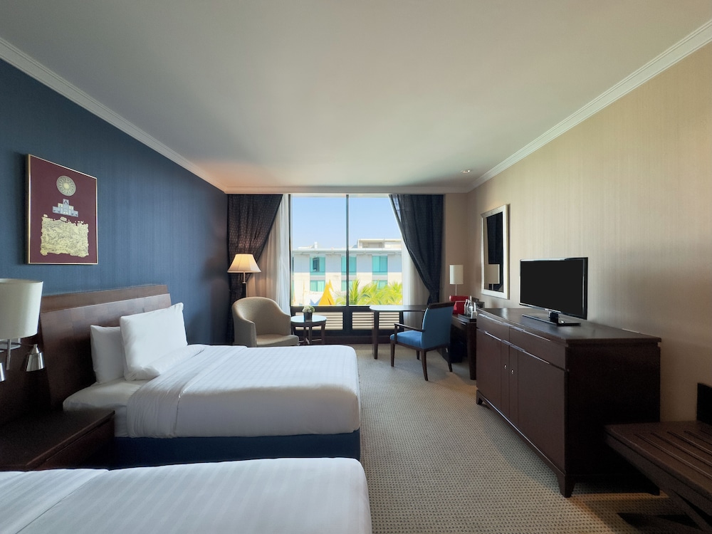 Hyatt Regency Bangkok Suvarnabhumi Airport — Hotel rooms in Bang Khlo, Bangkok