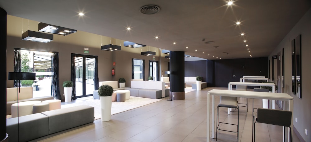 Hotel Alimara — Restaurant & bars in Barcelona, Catalonia