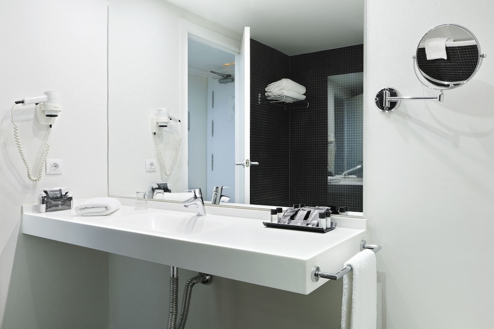 Hotel Alimara — Hotel rooms in Barcelona, Catalonia
