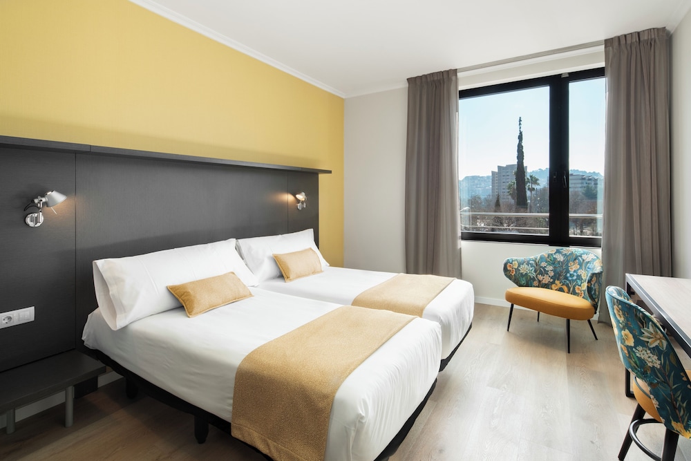 Hotel Alimara — Hotel rooms in Barcelona, Catalonia
