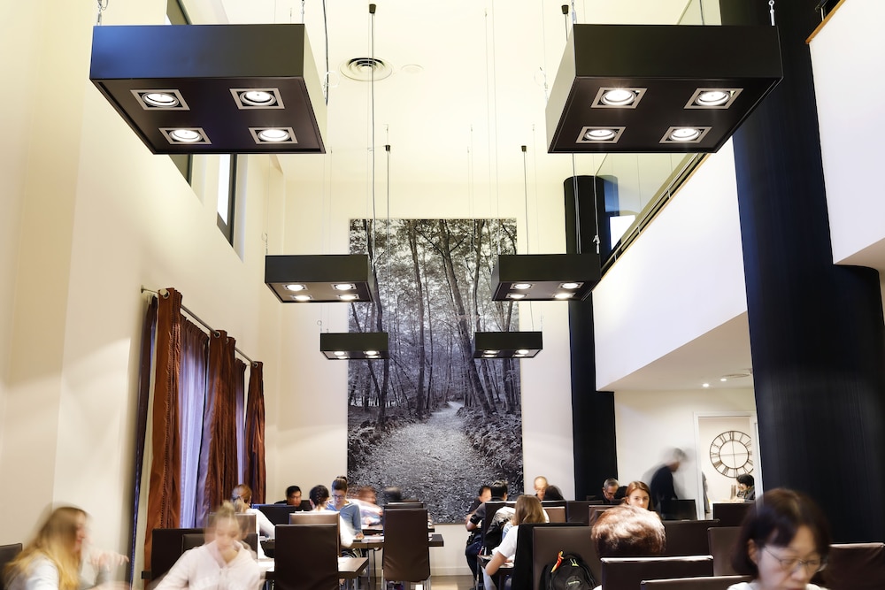Hotel Alimara — Restaurant & bars in Barcelona, Catalonia