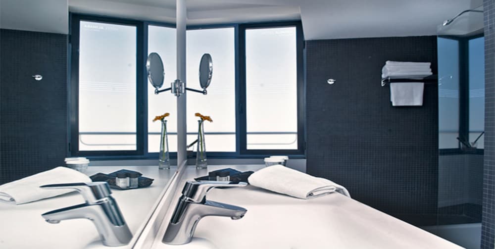 Hotel Alimara — Hotel rooms in Barcelona, Catalonia