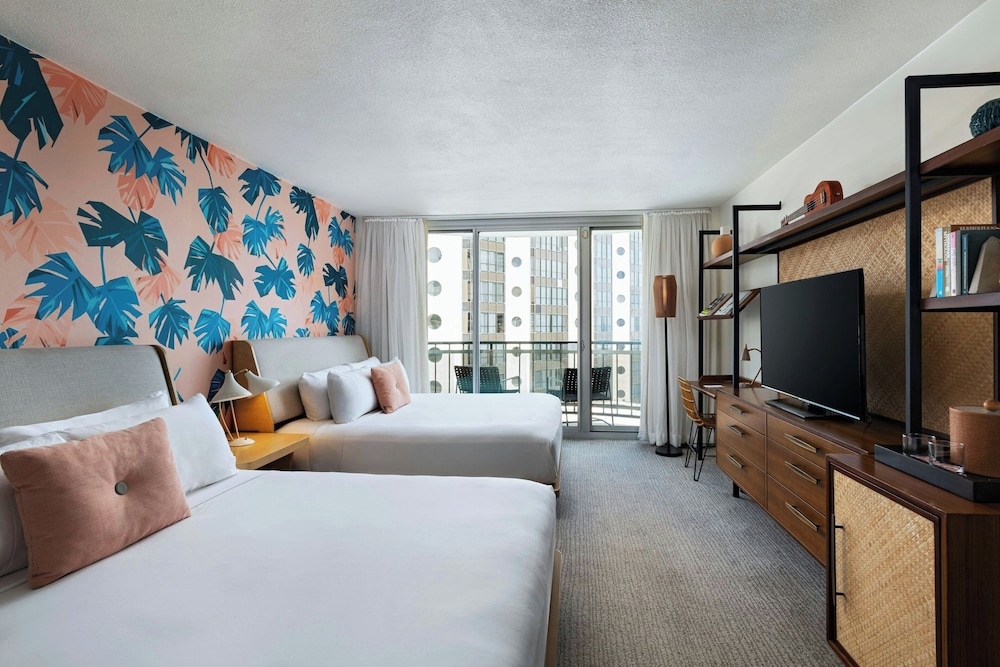 The Laylow Waikiki, Autograph Collection — Hotel rooms in Honolulu, Hawaii
