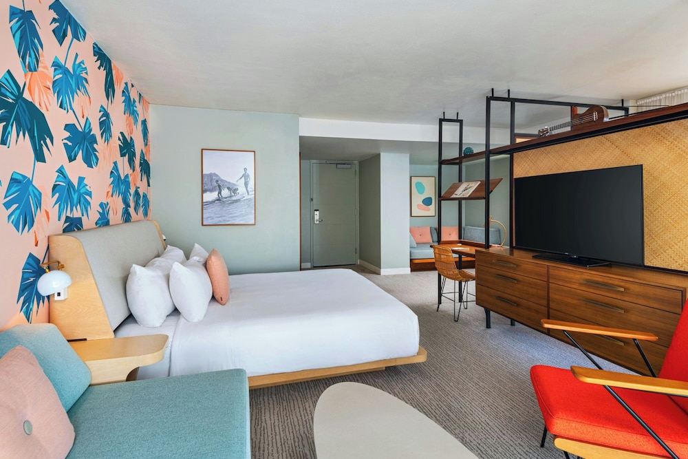 The Laylow Waikiki, Autograph Collection — Hotel rooms in Honolulu, Hawaii