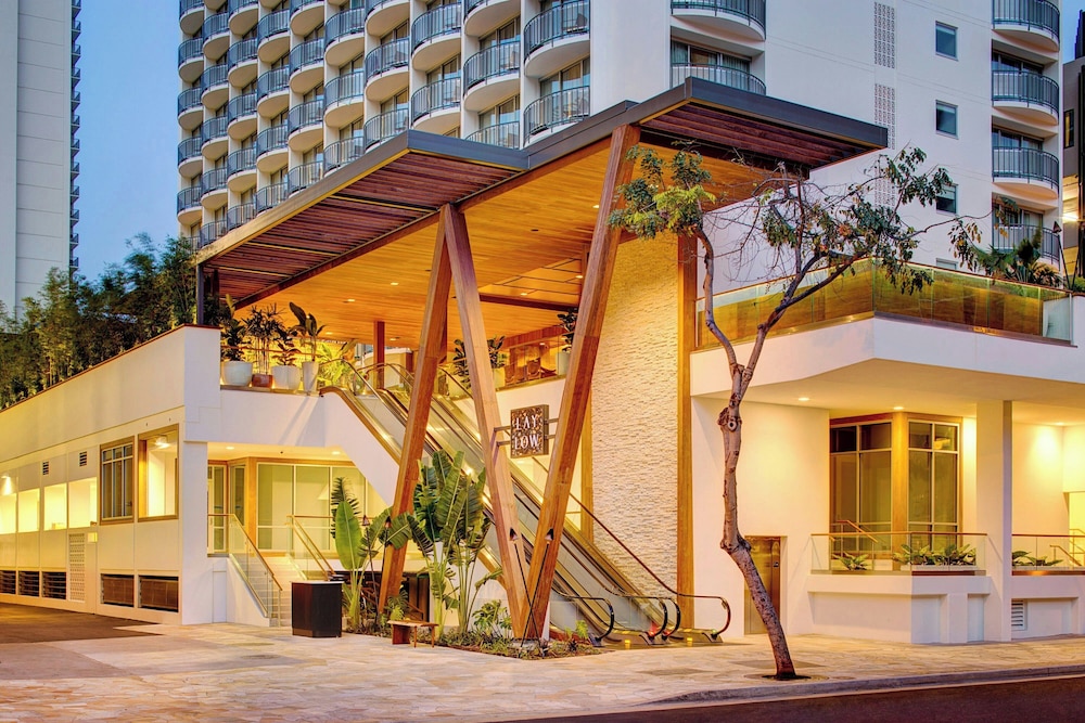 The Laylow Waikiki, Autograph Collection — Hotel building in Honolulu, Hawaii