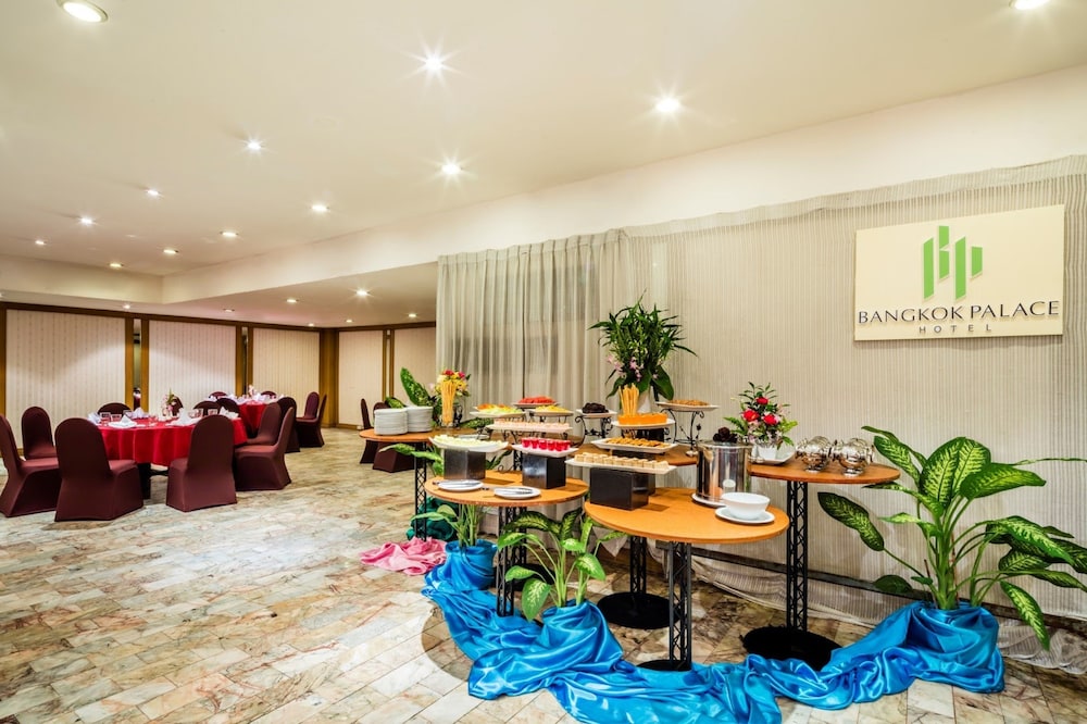 Bangkok Palace Hotel — Restaurant & bars in Bangkok, Bangkok