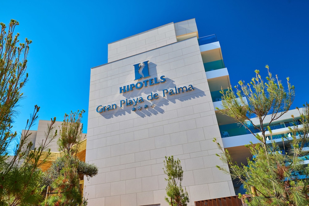 Hipotels Gran Playa de Palma — Hotel building in Playa de Palma, Balearic Islands