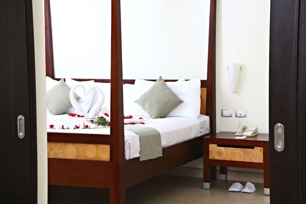 Select Club at Sandos Caracol All Inclusive - Adults Only Area — Hotel rooms in Playa del Carmen, Quintana Roo