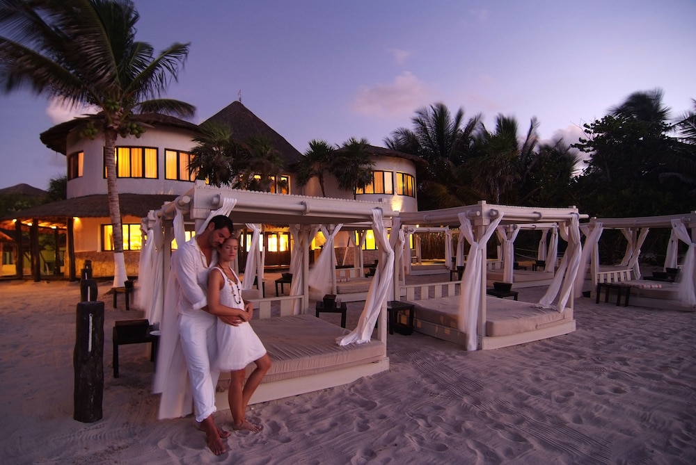 Select Club at Sandos Caracol All Inclusive - Adults Only Area — Beach in Playa del Carmen, Quintana Roo
