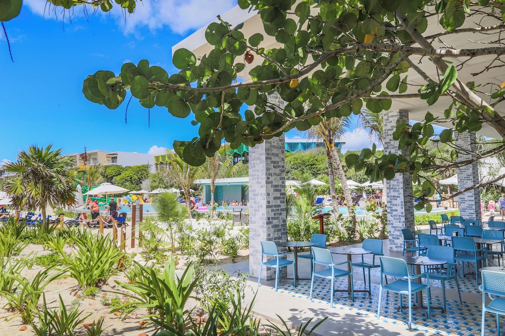 Sandos Playacar All Inclusive — Restaurant in Playa del Carmen, Quintana Roo
