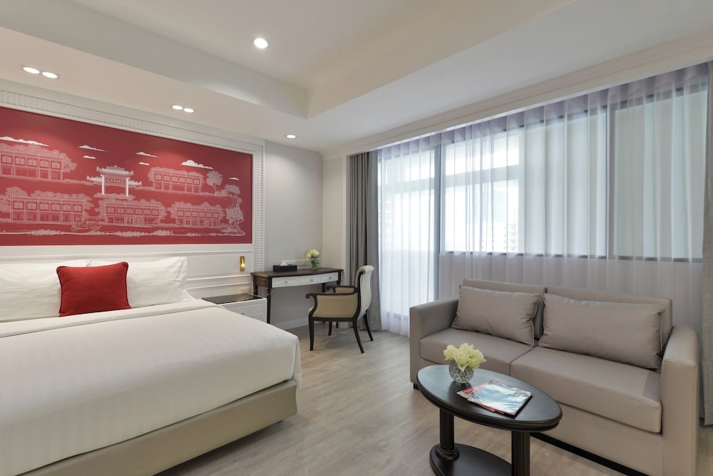 Centre Point Plus Hotel Silom — Hotel rooms in Bangkok, Bangkok