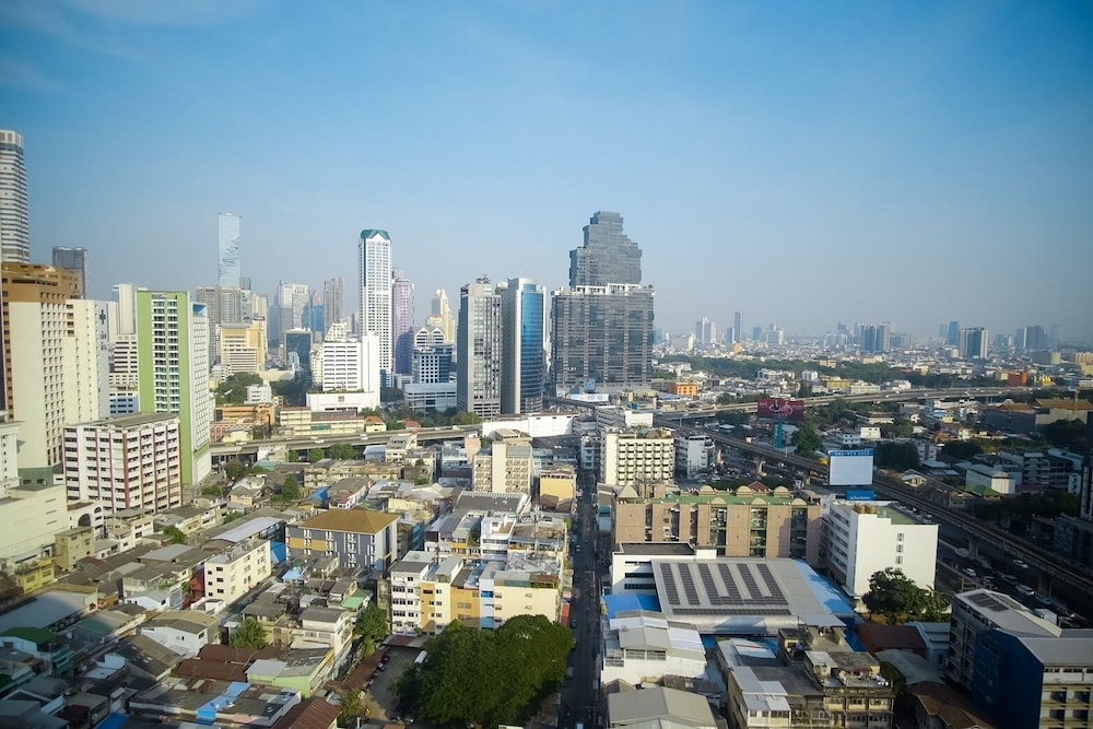 Centre Point Plus Hotel Silom — Attractions in the area in Bangkok, Bangkok