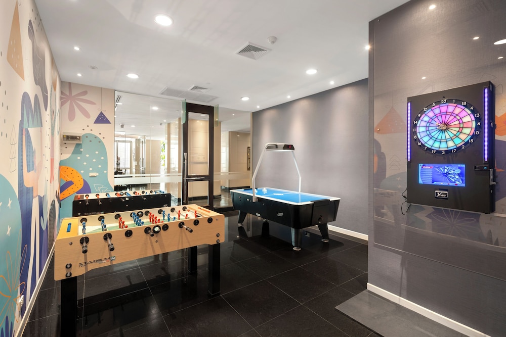 Grande Centre Point Ratchadamri — Sports & recreation in Bangkok, Bangkok