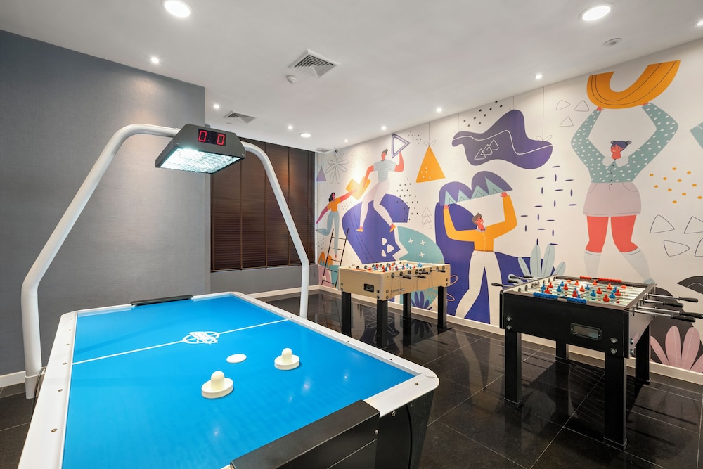 Grande Centre Point Ratchadamri — Swimming pool in Bangkok, Bangkok
