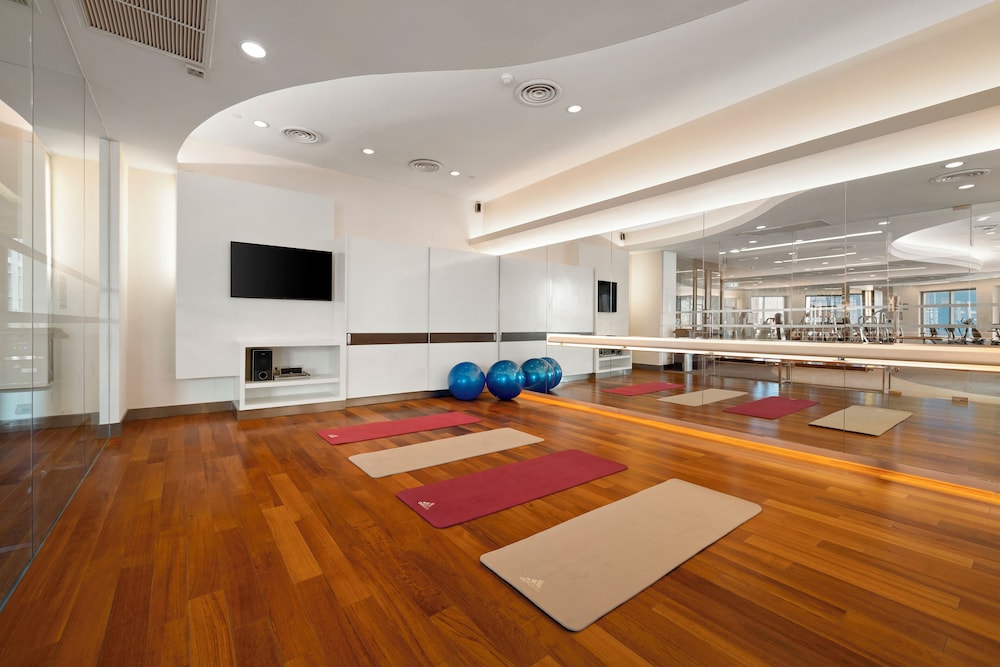 Grande Centre Point Ratchadamri — Sports & recreation in Bangkok, Bangkok
