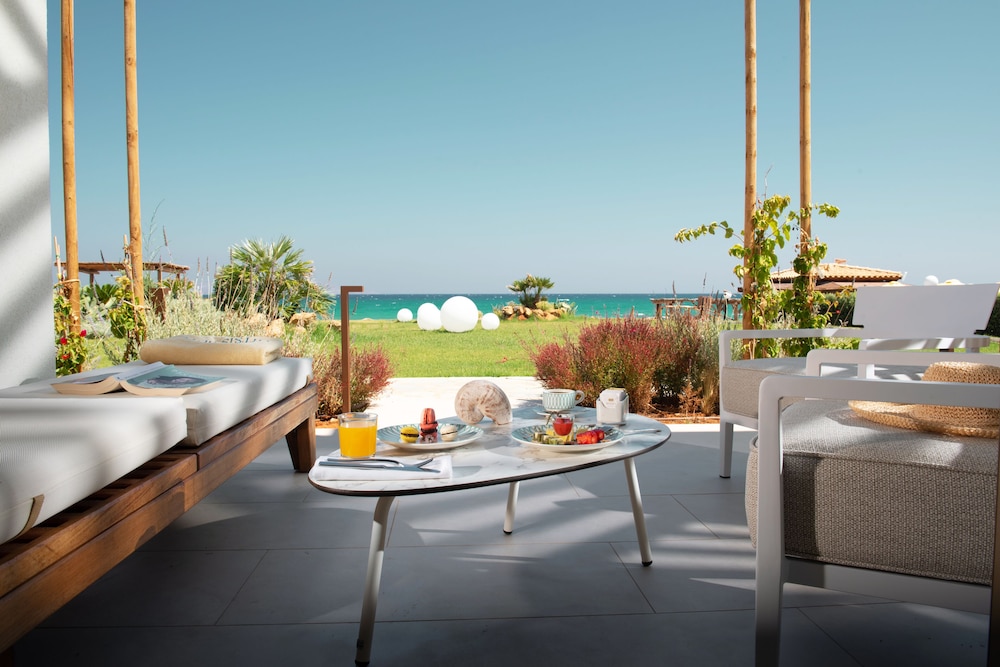 Mitsis Selection Rinela — Restaurant & bars in Kokkini Chani