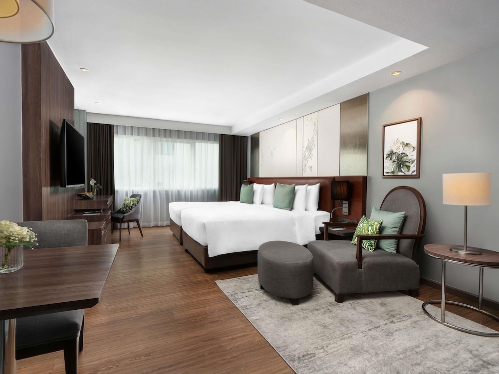 Novotel Living Bangkok Sukhumvit Legacy — Hotel rooms in Bangkok, Bangkok