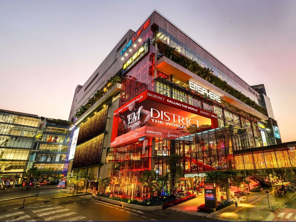 Novotel Living Bangkok Sukhumvit Legacy — Attractions in the area in Bangkok, Bangkok