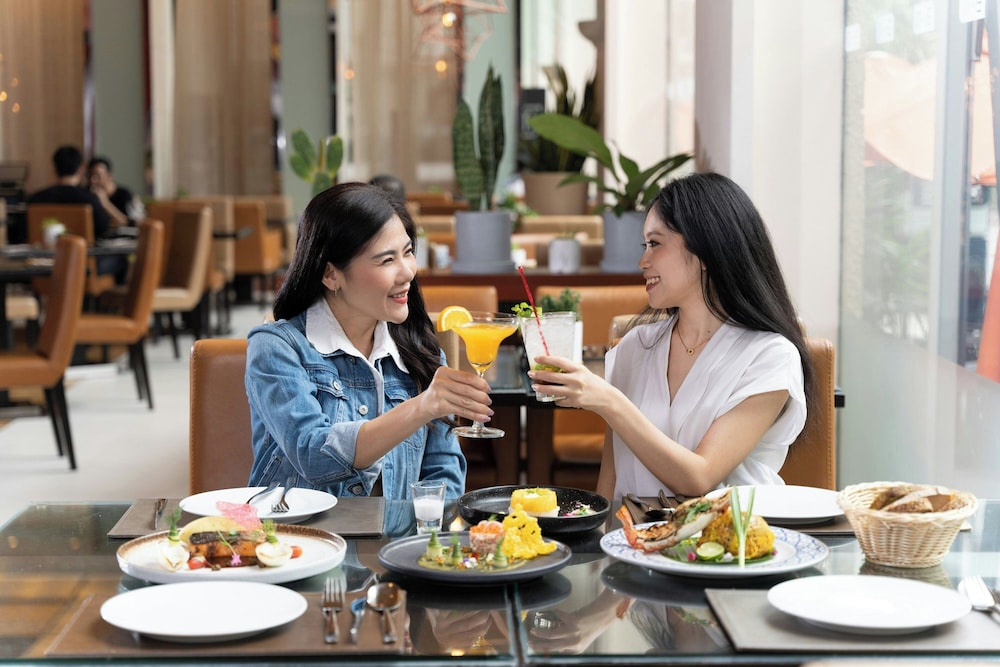 Marriott Executive Apartments Sukhumvit Park, Bangkok — Restaurant & bars in Bangkok, Bangkok