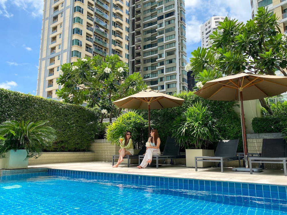 Marriott Executive Apartments Sukhumvit Park, Bangkok — Swimming pool in Bangkok, Bangkok