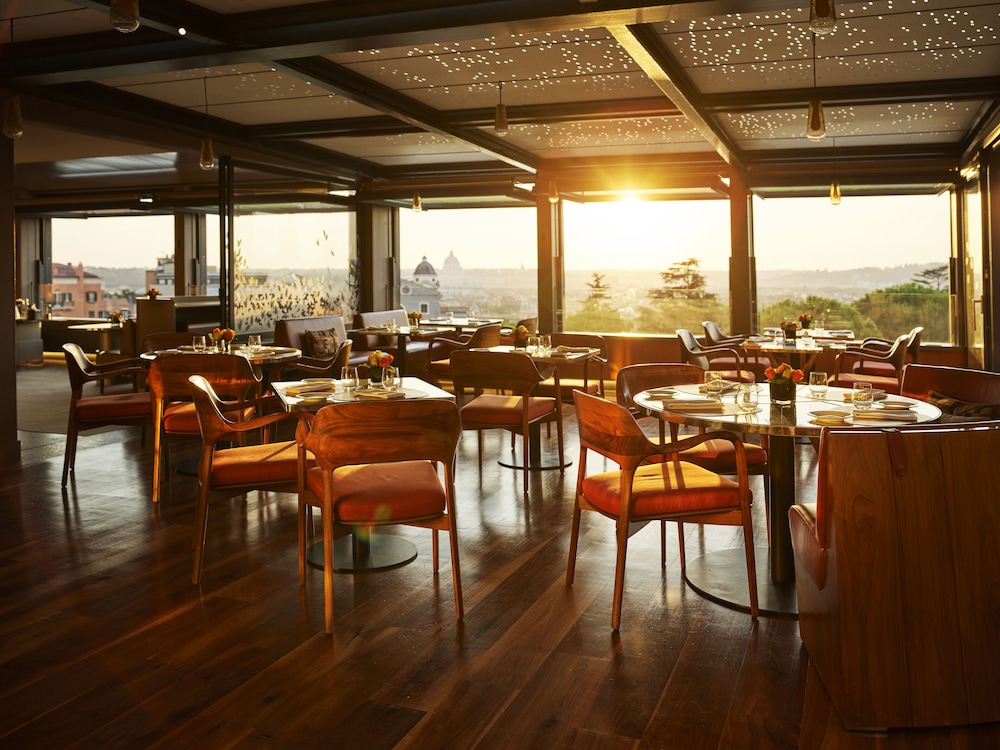 Hotel Eden - Dorchester Collection — Restaurant & bars in Rome, Lazio