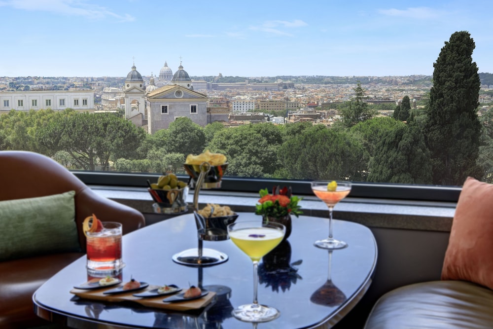 Hotel Eden - Dorchester Collection — Restaurant & bars in Rome, Lazio