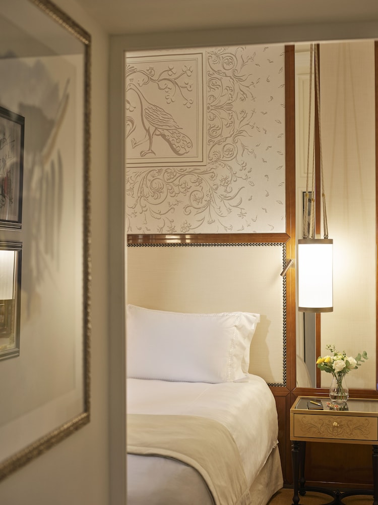 Hotel Eden - Dorchester Collection — Hotel rooms in Rome, Lazio
