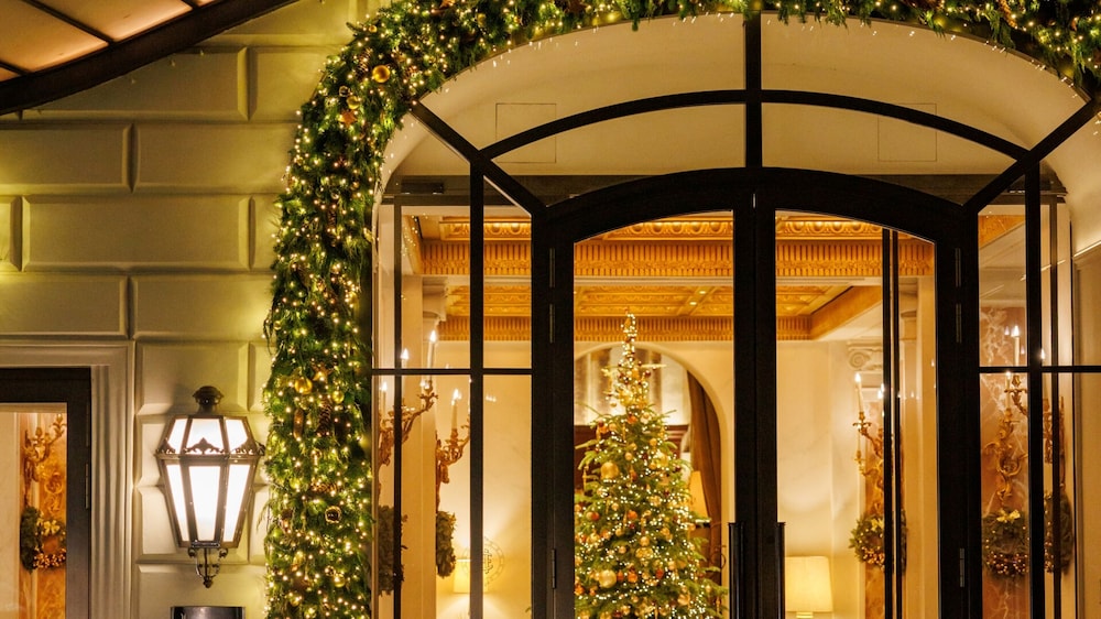 Hotel Eden - Dorchester Collection — Hotel building in Rome, Lazio