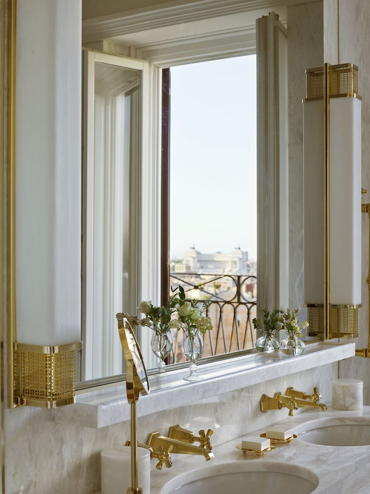 Hotel Eden - Dorchester Collection — Hotel rooms in Rome, Lazio
