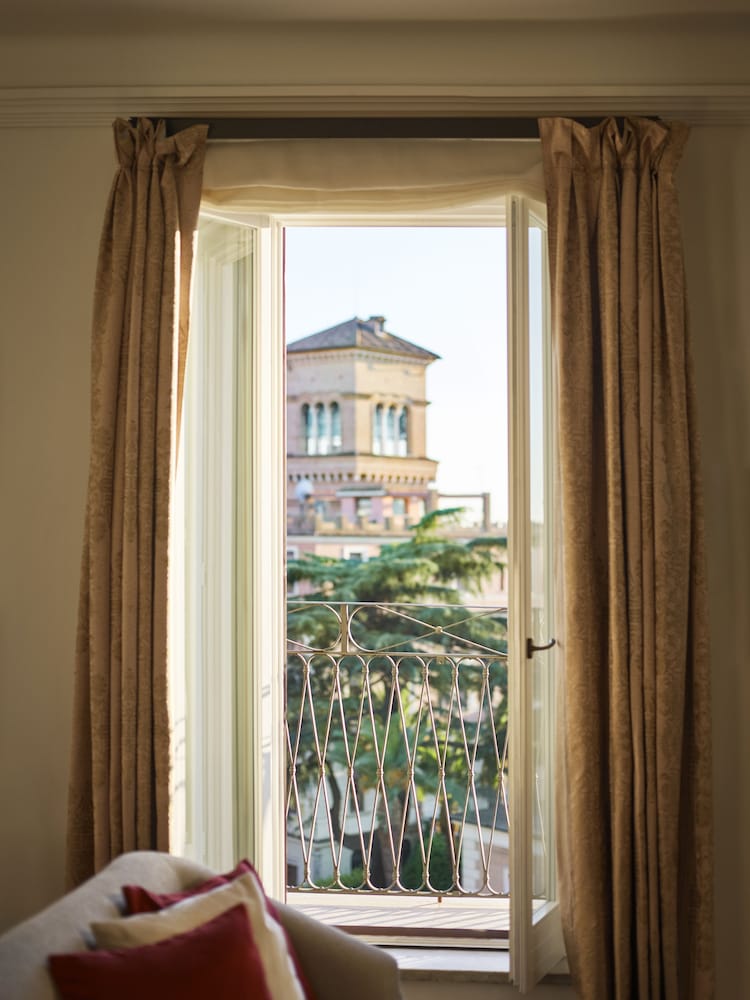 Hotel Eden - Dorchester Collection — Hotel rooms in Rome, Lazio