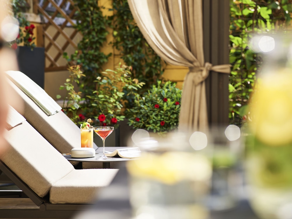 Hotel Eden - Dorchester Collection — Restaurant & bars in Rome, Lazio
