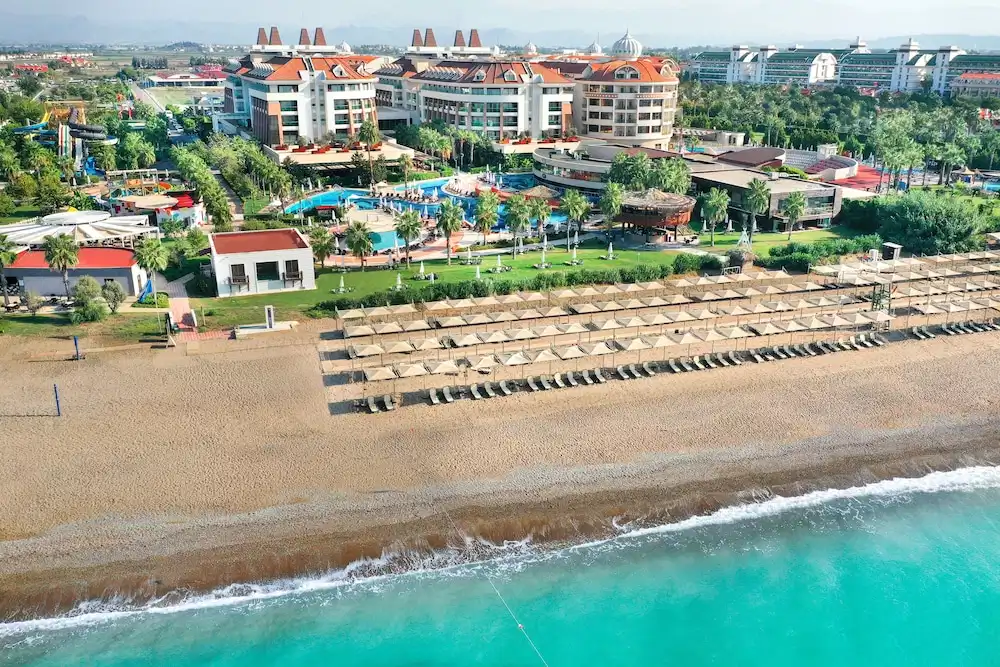 Sherwood Dreams Resort — Beach in Belek