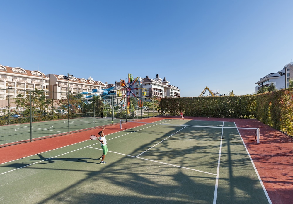 Sherwood Dreams Resort — Sports & recreation in Belek