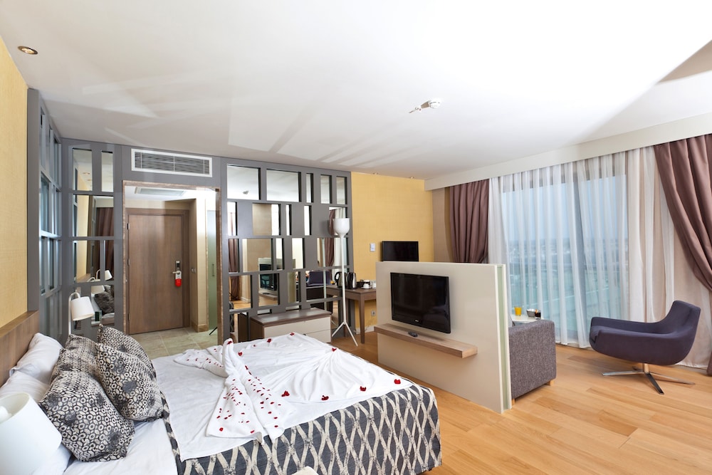 Sherwood Dreams Resort — Hotel rooms in Belek