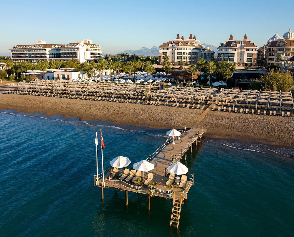 Sherwood Dreams Resort — Beach in Belek