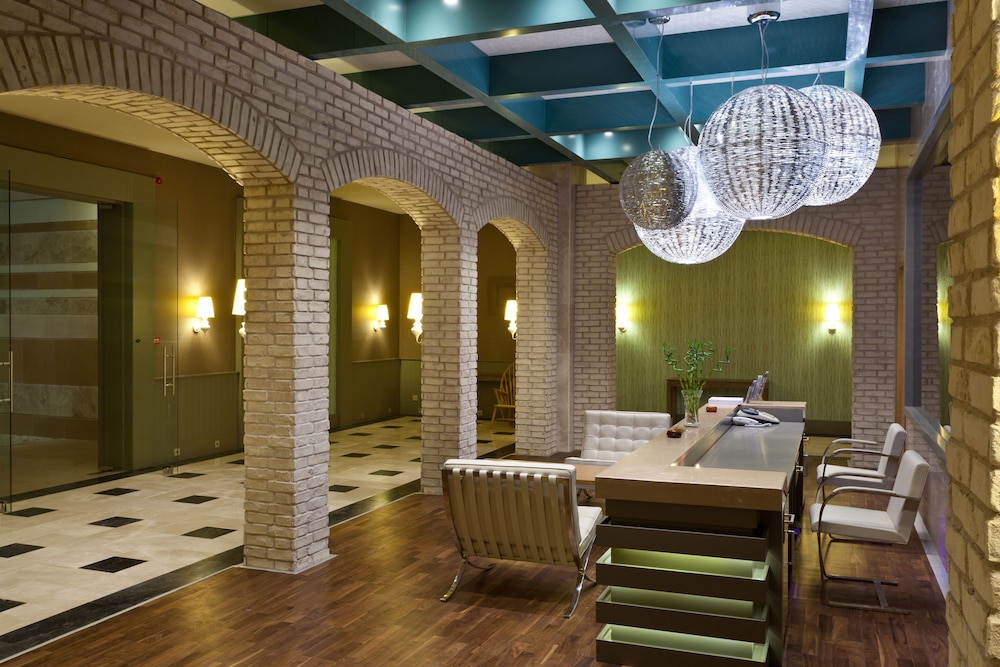Sherwood Dreams Resort — Restaurant & bars in Belek