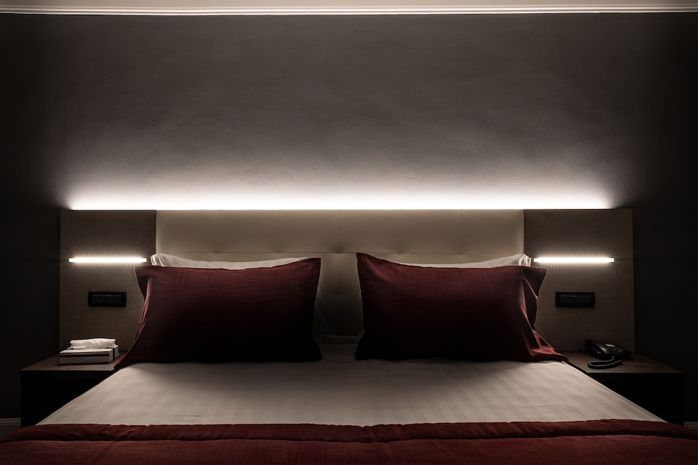 Hotel Varese Roma — Hotel rooms in Rome, Lazio