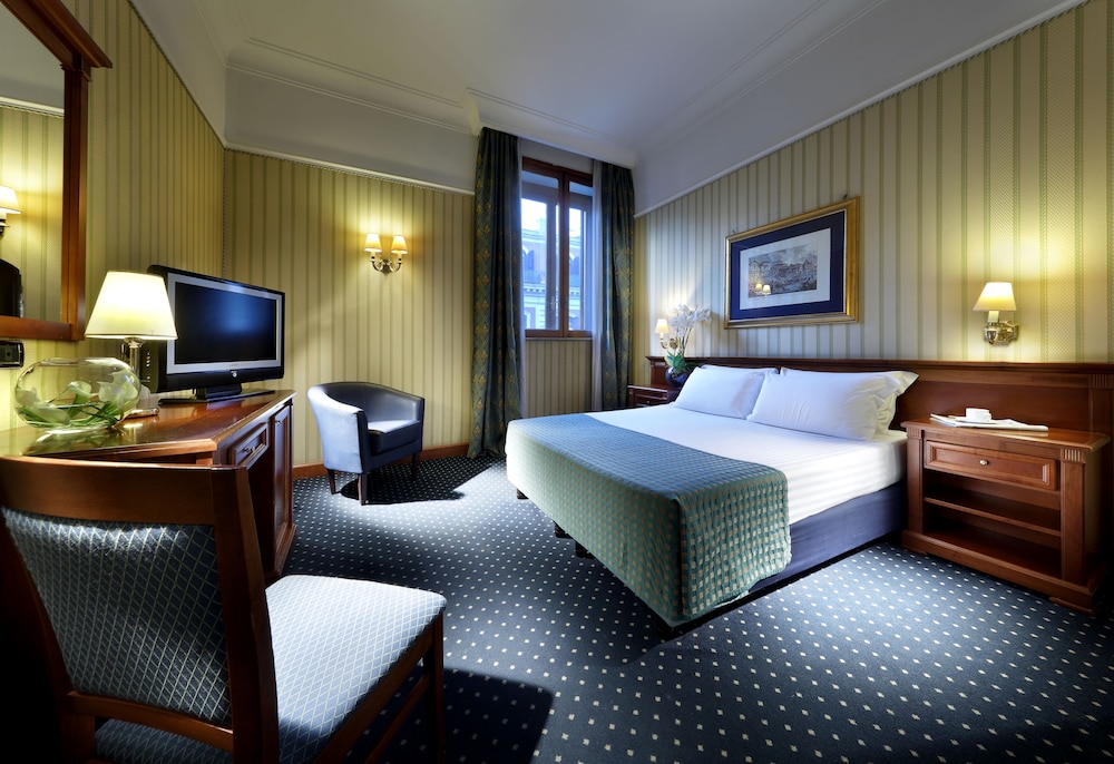 Exe International Palace — Hotel rooms in Rome, Lazio