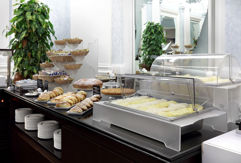 Exe International Palace — Restaurant & bars in Rome, Lazio