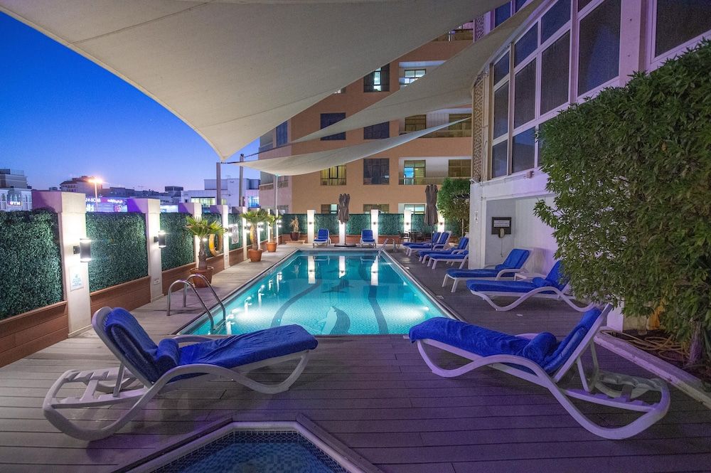 Arabian Courtyard Hotel & Spa