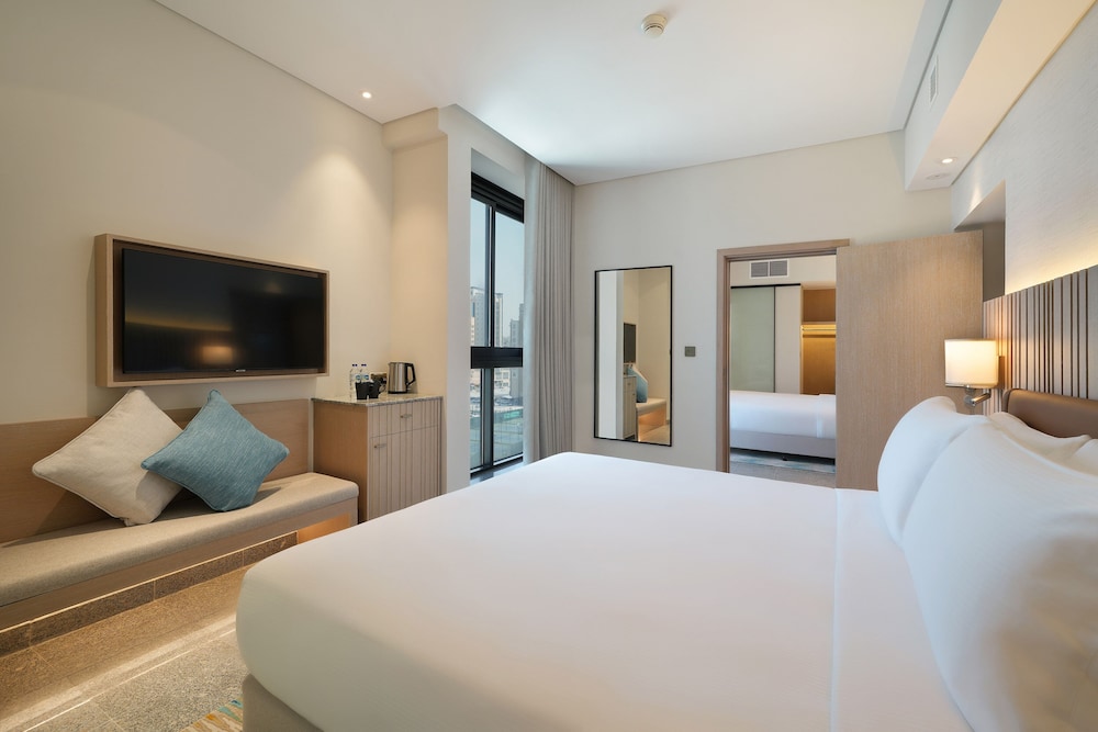 Arabian Park Dubai, an Edge by Rotana Hotel — Hotel rooms in Dubai