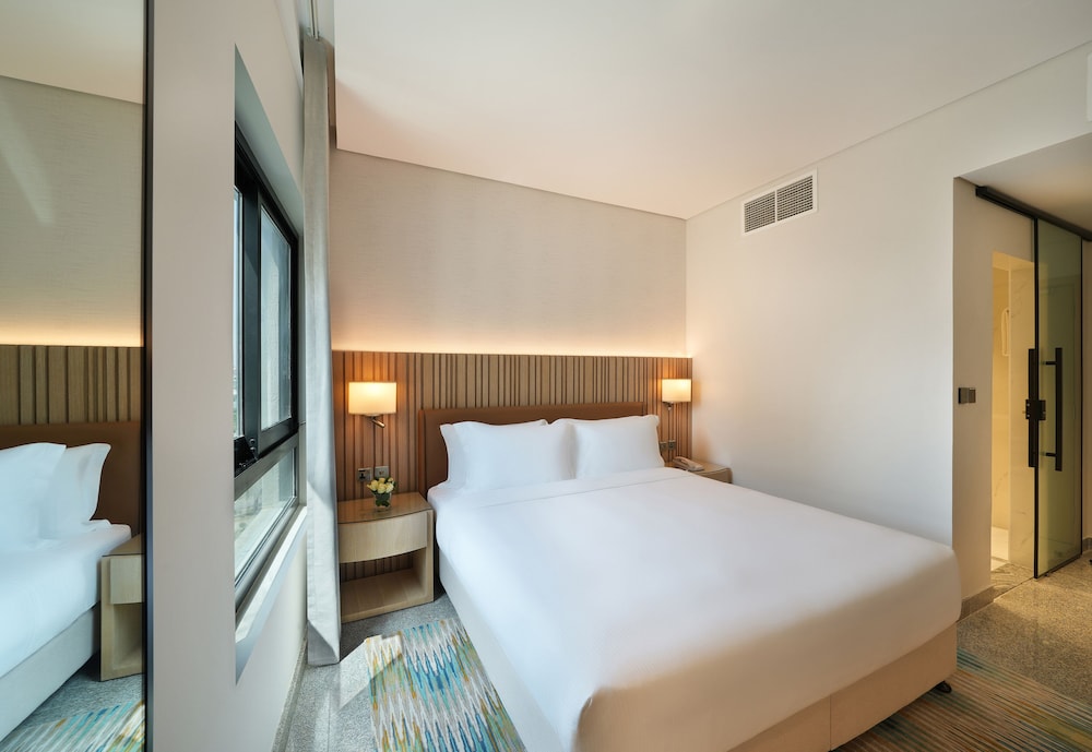 Arabian Park Dubai, an Edge by Rotana Hotel — Hotel rooms in Dubai
