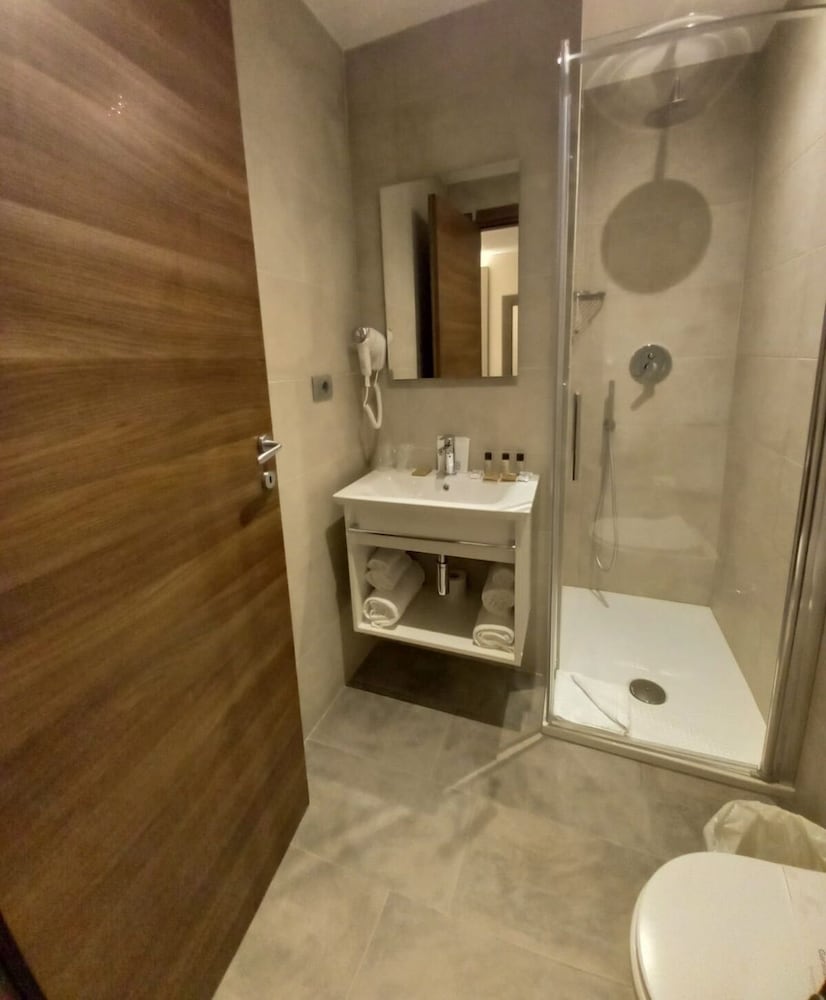 LH Hotel Excel Roma Montemario — Hotel rooms in Rome, Lazio