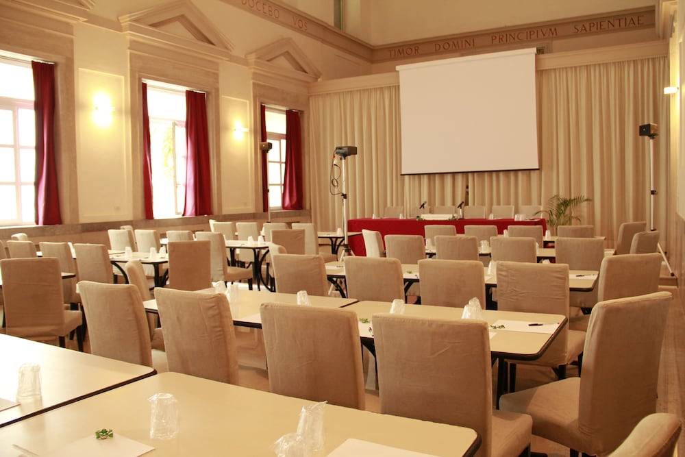 LH Hotel Excel Roma Montemario — Hotel building in Rome, Lazio