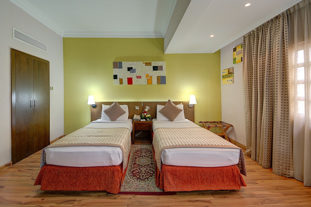 Ascot Hotel — Hotel rooms in Dubai