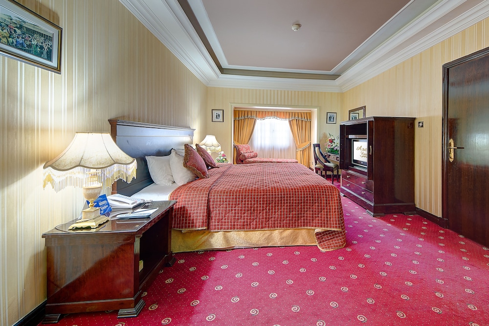 Ascot Hotel - zdjęcie 4