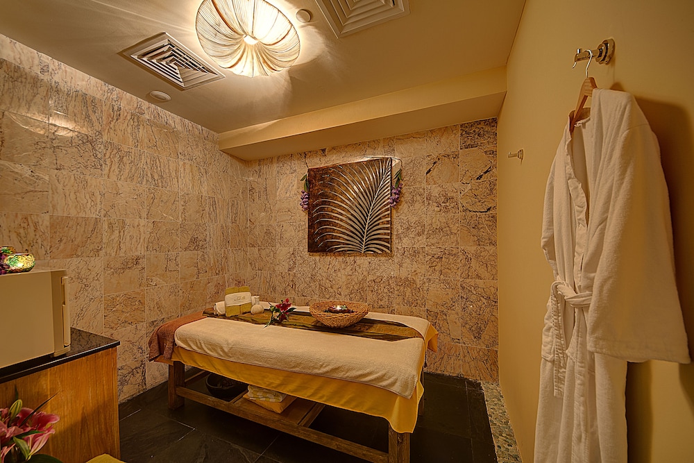 Ascot Hotel — Spa in Dubai